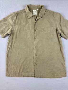 Solitude Men’s Silk Short Sleeve Button-Up Shirt